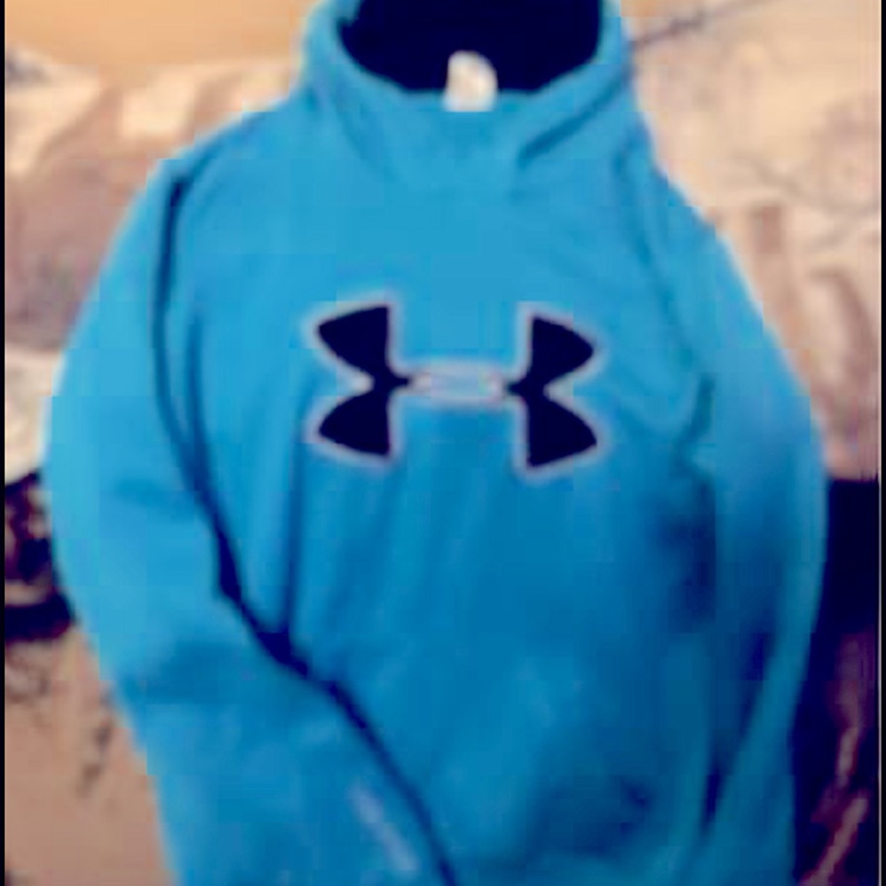 Underarmour Hoodie Size large excellent condition